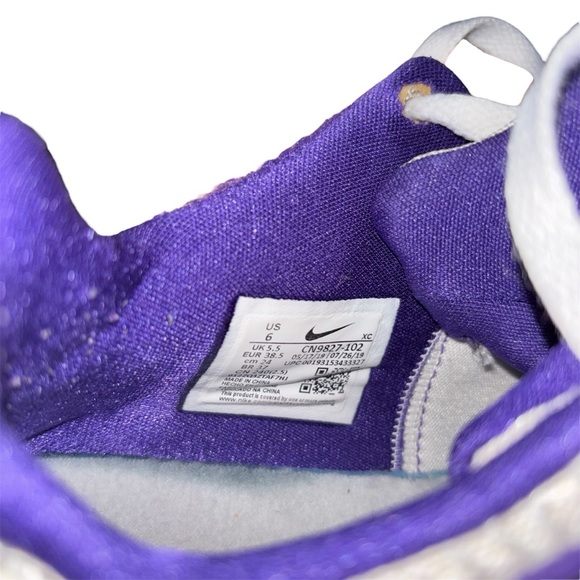 Nike Kyrie Low 2 TB PROMO White/Purple Sneakers size 6 - Picture 5 of 5